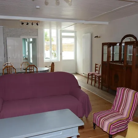 Ferienhaus Maison De Pecheur 6 Personnes *